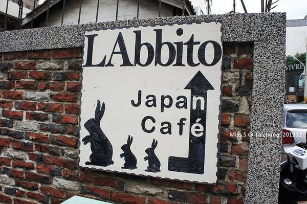 1520821_10201084070327943_1071223816_n