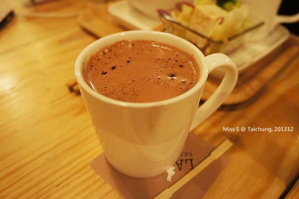 1527073_10201084098008635_1281488377_n