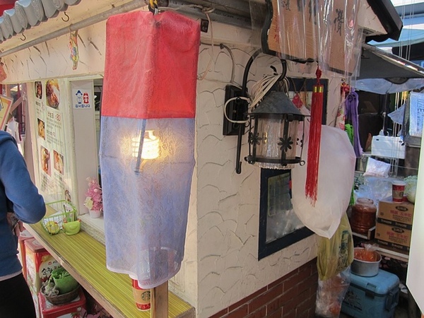 韓湘辣年糕：韓湘韓式烤肉飯 辣炒年糕 年糕鍋~台南最夠味的韓國路邊攤