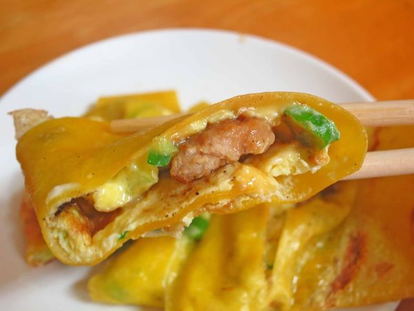 【新竹美食】學府路饅頭肉排蛋-超人氣排隊美食