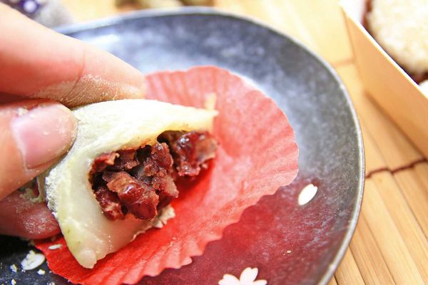 南投草屯旅遊必備伴手禮,久味麻糬草屯大姐手工麻糬-手工現做的美味