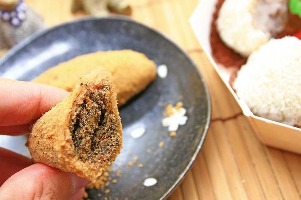 南投草屯旅遊必備伴手禮,久味麻糬草屯大姐手工麻糬-手工現做的美味