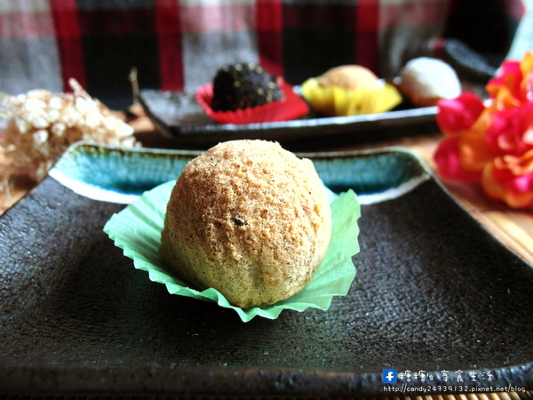 久味麻糬本舖：〖南投│美食〗草屯大姐手工麻糬-久味本舖 ❤ 草屯在地人強力推薦!!從麻糬外皮、內餡配料到生產皆純手工製作~Q軟綿密，內餡紮實，是來草屯必帶的伴手禮!!