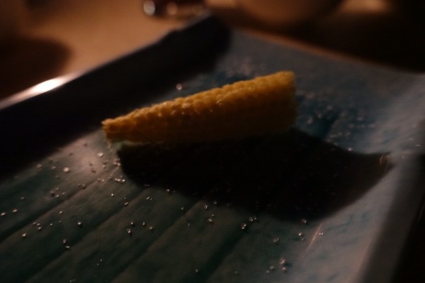 八卦夜未眠：(胖樺食記)陽明山八卦夜未眠景觀餐廳。火鍋燒烤熱炒一應俱全的複合式餐廳搭配無價美景。