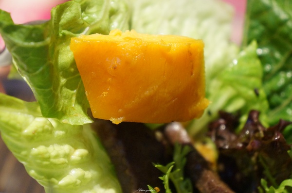 日光寒舍咖啡洋食館:台北 捷運忠孝敦化站 日光寒舍~CP值超高牛肩排沙拉+番茄細扁麵下午茶