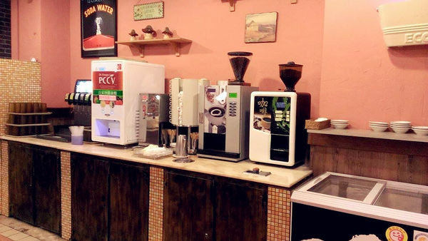 974450_10152483240441762_1100958026_n_副本