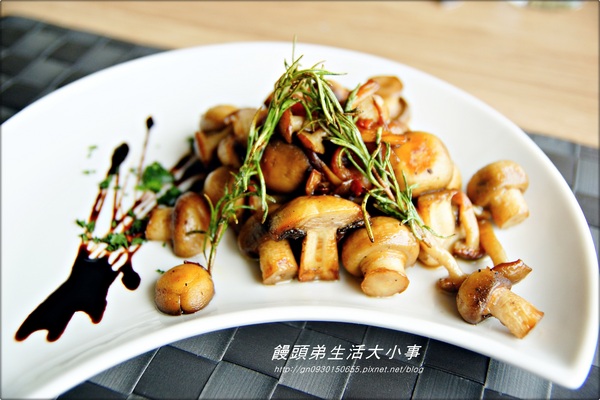 瑪森高地餐廳：【食記/台北市】優閒的下午時光景觀餐廳♪♪瑪森高地♪♪