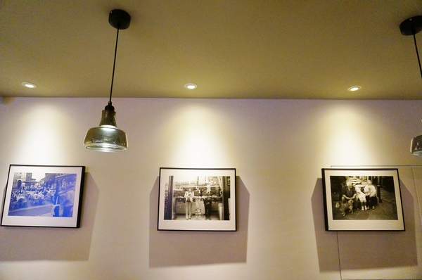 4Mano Caffé(忠孝店):【台北.捷運忠孝新生站】4Mano-『享受咖啡的純粹美好』