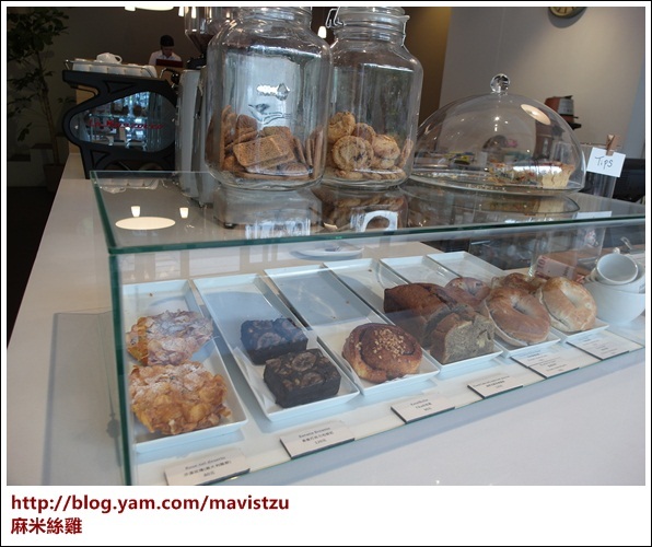 Fika Fika Cafe:『中山』FIKA FIKA CAFE 溫暖木質北歐風
