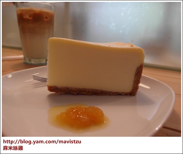 Fika Fika Cafe:『中山』FIKA FIKA CAFE 溫暖木質北歐風