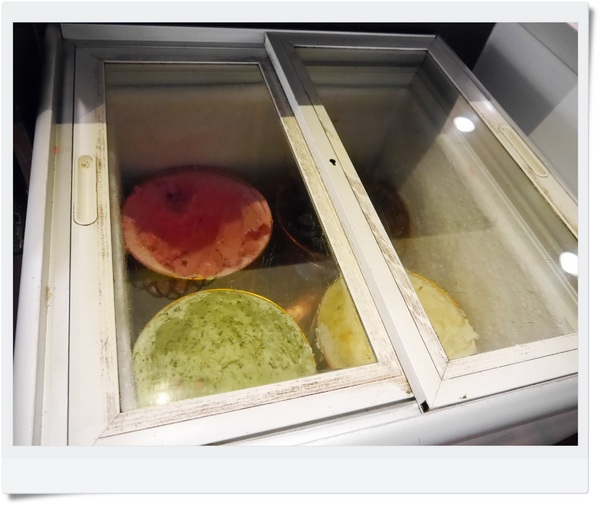 青禾幸福鍋物涮涮屋(永安店):【中和】青禾幸福鍋物涮涮屋-綜合魚片鍋+犇牛鍋