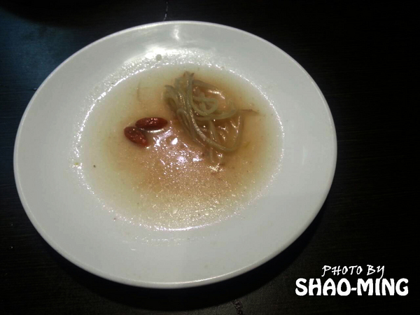 青禾幸福鍋物涮涮屋(永安店)：(中和)海陸饗宴、美味一番『青禾幸福鍋物』輕鬆享受美味好鍋