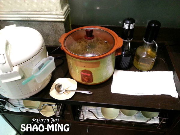 青禾幸福鍋物涮涮屋(永安店)：(中和)海陸饗宴、美味一番『青禾幸福鍋物』輕鬆享受美味好鍋