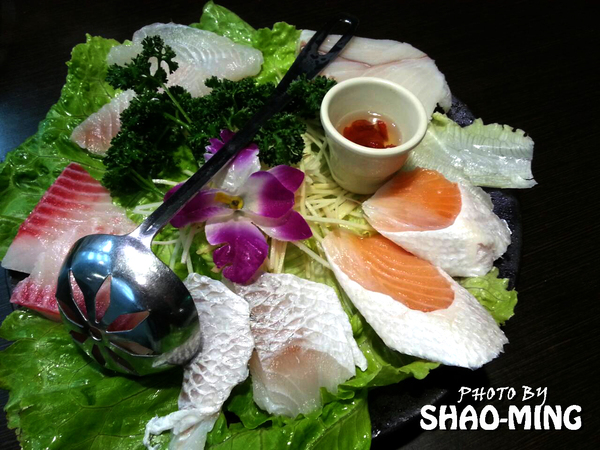 青禾幸福鍋物涮涮屋(永安店)：(中和)海陸饗宴、美味一番『青禾幸福鍋物』輕鬆享受美味好鍋