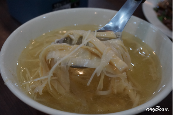 吃癡拜虎*阿國鵝肉