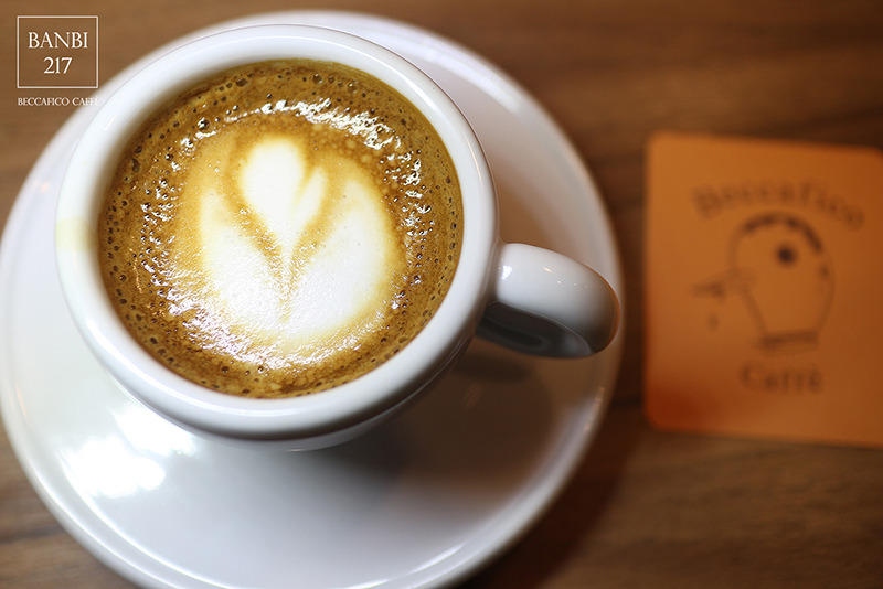 Banbi217 美食旅遊: Beccafico caffe 巷弄好咖啡與好吃手工蛋糕甜點,人氣下午茶店 (台北捷運善導寺站)