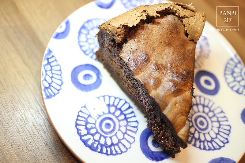 Banbi217 美食旅遊: Beccafico caffe 巷弄好咖啡與好吃手工蛋糕甜點,人氣下午茶店 (台北捷運善導寺站)