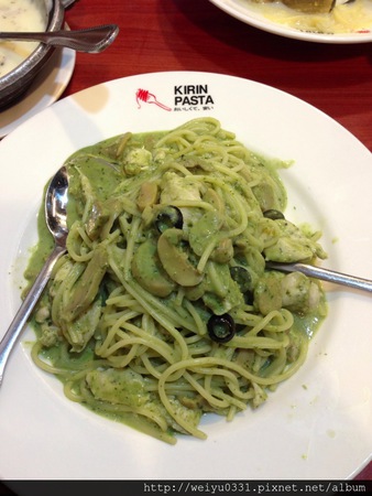 912668_587142931316380_1836785195_n