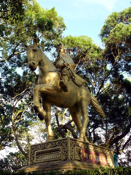 碧山巖:【內湖】碧山巖。吸取芬多精。眺望美景的好所在