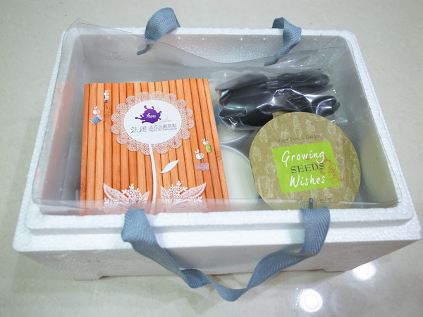 法雅法式花園甜點：<宅配試吃>玩真的盆栽冰淇淋！！！