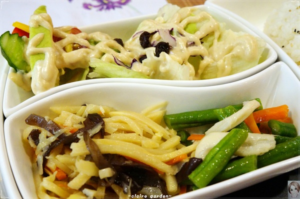 有幸福cafe:台北 捷運士林站 有幸福cafe~特別的咖啡組讓我忍不住下海喝咖啡啦!!