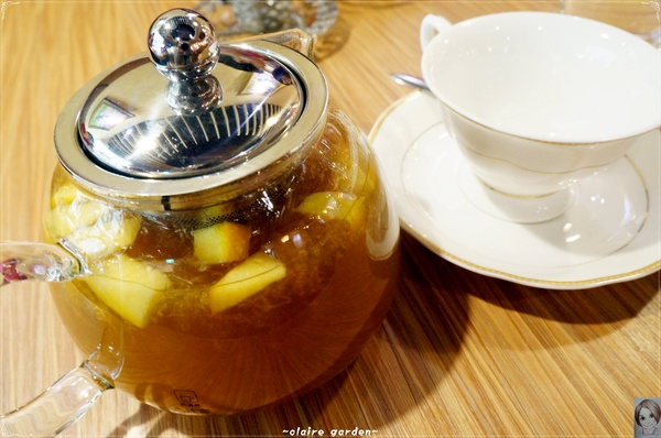 有幸福cafe:台北 捷運士林站 有幸福cafe~特別的咖啡組讓我忍不住下海喝咖啡啦!!