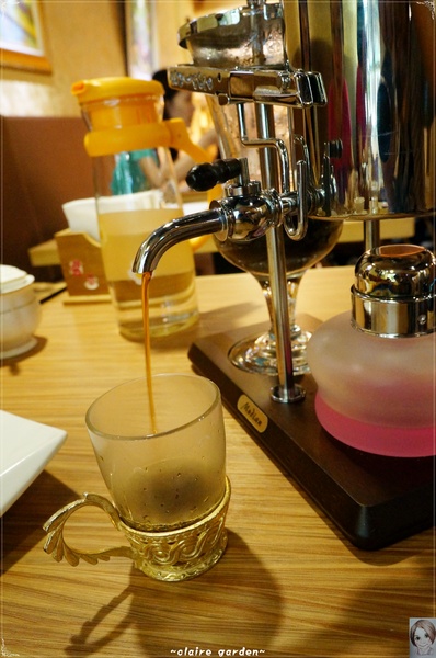 有幸福cafe:台北 捷運士林站 有幸福cafe~特別的咖啡組讓我忍不住下海喝咖啡啦!!