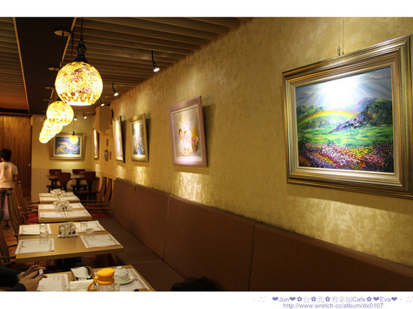 有幸福cafe:【食記】oO。。台北 有幸福Cafe 來這裡真的可以感受到店家對客人小確幸!因為我們有吃到特製的蜜糖吐司!。o○。