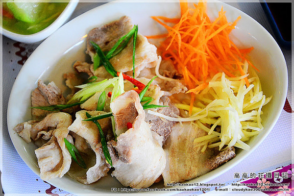 風車轉轉餐廳：【南投】集集鎮。風車轉轉餐廳