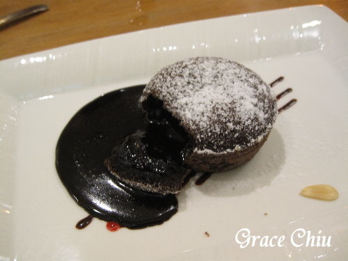 RoseMary螺絲瑪莉義麵坊~捷運中山站美食%2F南西商圈美食%2F台北平價義大利麵~熔岩巧克力