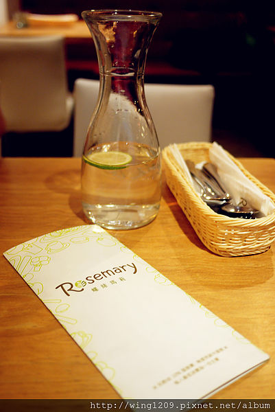 螺絲瑪莉 Rose Mary：傳說中的粉紅醬現身。【螺絲瑪莉Rose Mary】好好吃人氣義麵