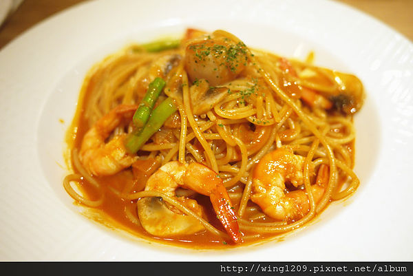 螺絲瑪莉 Rose Mary：傳說中的粉紅醬現身。【螺絲瑪莉Rose Mary】好好吃人氣義麵