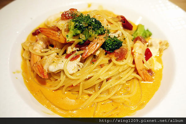 螺絲瑪莉 Rose Mary：傳說中的粉紅醬現身。【螺絲瑪莉Rose Mary】好好吃人氣義麵