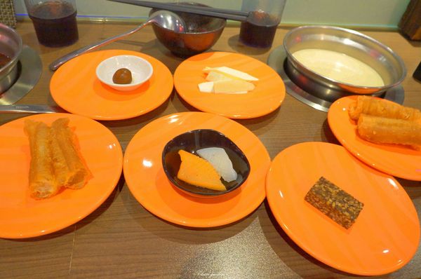 山海傳蔬食迴轉火鍋：台北 中山區 山海傳~蔬食X迴轉X中國神話風的特色火鍋店