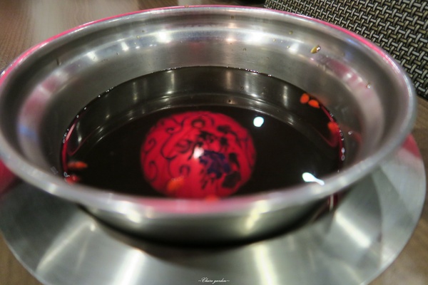 山海傳蔬食迴轉火鍋：台北 中山區 山海傳~蔬食X迴轉X中國神話風的特色火鍋店