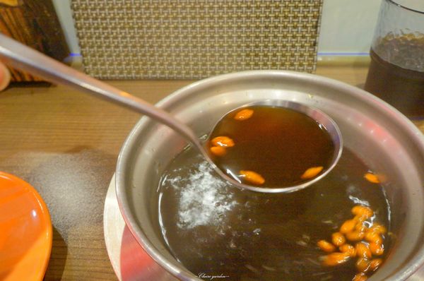 山海傳蔬食迴轉火鍋：台北 中山區 山海傳~蔬食X迴轉X中國神話風的特色火鍋店