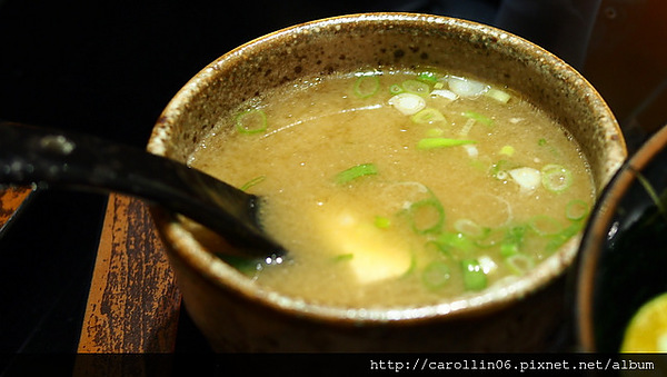海人刺身丼飯專賣店:【食記】《海人刺身丼飯專賣店》西門町隱密好店