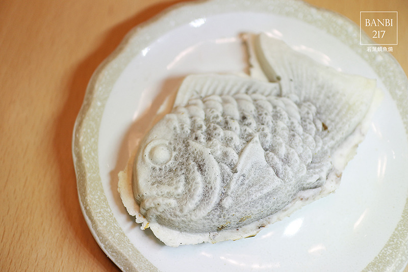 Banbi217 美食旅遊: 若葉鯛魚燒甘味處 來吃熱騰騰日式鯛魚燒與白玉抹茶湯的暖冬甜品(捷運板橋站 下午茶甜點)