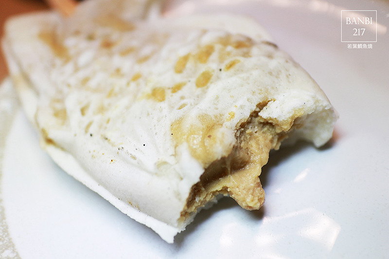 Banbi217 美食旅遊: 若葉鯛魚燒甘味處 來吃熱騰騰日式鯛魚燒與白玉抹茶湯的暖冬甜品(捷運板橋站 下午茶甜點)