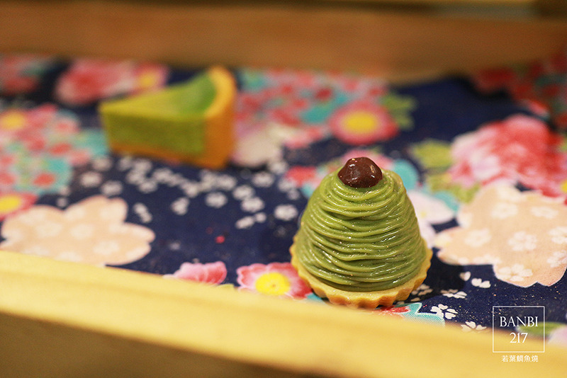 Banbi217 美食旅遊: 若葉鯛魚燒甘味處 來吃熱騰騰日式鯛魚燒與白玉抹茶湯的暖冬甜品(捷運板橋站 下午茶甜點)