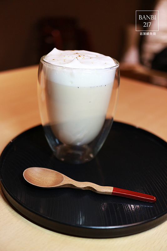Banbi217 美食旅遊: 若葉鯛魚燒甘味處 來吃熱騰騰日式鯛魚燒與白玉抹茶湯的暖冬甜品(捷運板橋站 下午茶甜點)