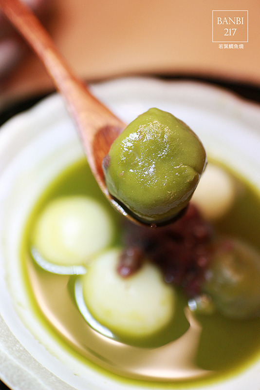 Banbi217 美食旅遊: 若葉鯛魚燒甘味處 來吃熱騰騰日式鯛魚燒與白玉抹茶湯的暖冬甜品(捷運板橋站 下午茶甜點)