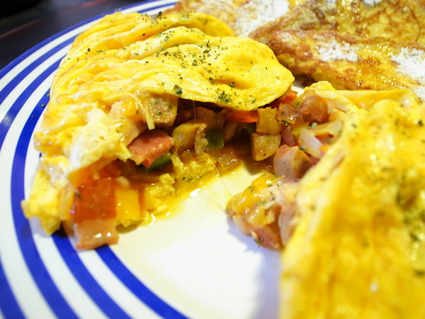 3mins美式餐廳(中美店):<台中|美式餐廳>超級英雄陪你吃漢堡!!!3mins美式餐廳