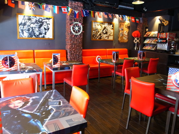 3mins美式餐廳(中美店):<台中|美式餐廳>超級英雄陪你吃漢堡!!!3mins美式餐廳