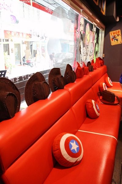 3mins美式餐廳(中美店):3mins美式餐廳(中美店)✪復仇者聯盟×異國風味×美味佳餚~大推~103.09.10