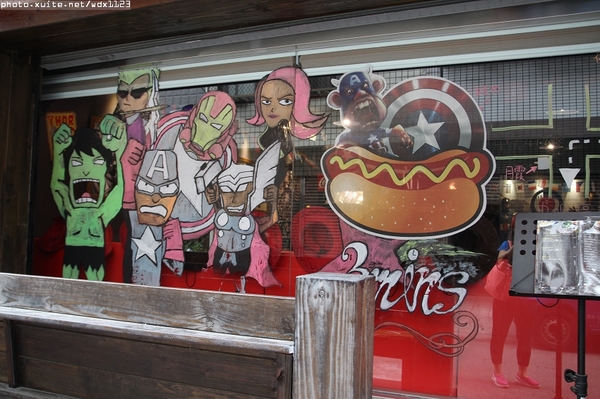 3mins美式餐廳(中美店):3mins美式餐廳(中美店)✪復仇者聯盟×異國風味×美味佳餚~大推~103.09.10