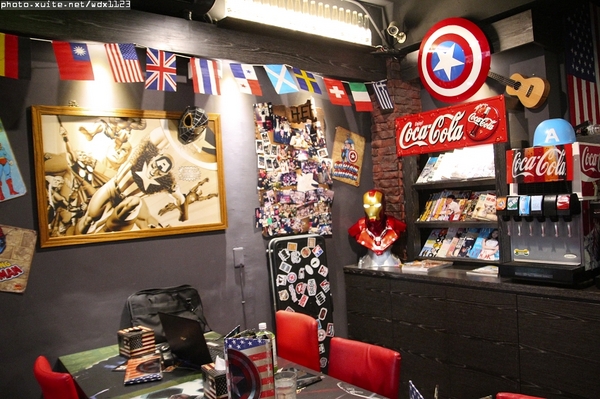 3mins美式餐廳(中美店):3mins美式餐廳(中美店)✪復仇者聯盟×異國風味×美味佳餚~大推~103.09.10