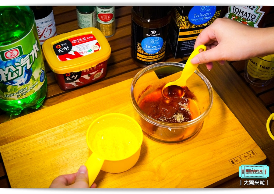 蜜蜂工坊台灣蜂巢蜜0010