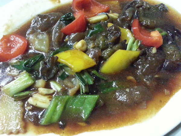 萬二小吃部：高雄旗津必吃 俗又大碗 ~~萬二正老店