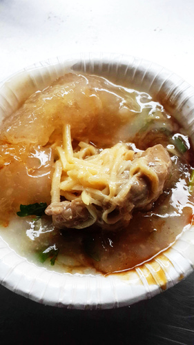 彰化肉圓：【羽諾食記】南機場夜市~大排長龍的彰化肉圓